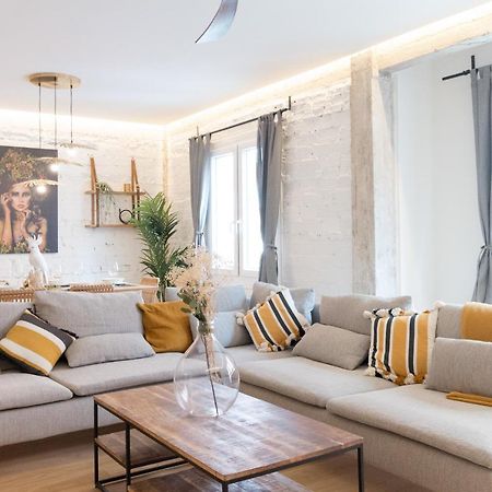 Amplio y moderno apartamento con tarima refrescante by Staynnapartments Bilbao Exterior foto